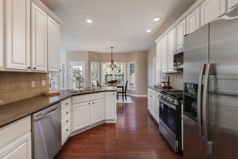 Tiny photo for 4 Cygnet Crossing, Bloomington, IL 61704 (MLS # 12487729)