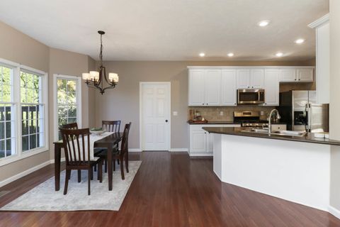 Tiny photo for 4 Cygnet Crossing, Bloomington, IL 61704 (MLS # 12487729)