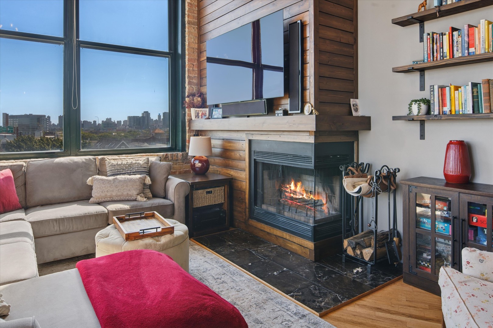 1720 N Marshfield Avenue 401