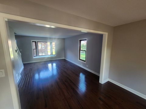 Tiny photo for 1612 N WINDSOR Drive, Arlington Heights, IL 60004 (MLS # 12533014)