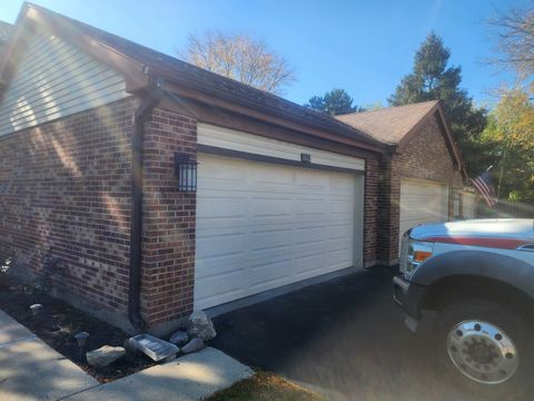 Tiny photo for 1612 N WINDSOR Drive, Arlington Heights, IL 60004 (MLS # 12533014)