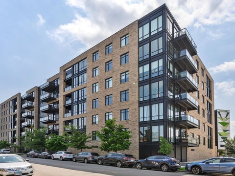 Photo of 1701 W Webster Avenue #602, Chicago, IL 60614 (MLS # 12750536)