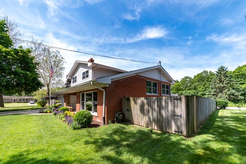 Tiny photo for 314 April Court, North Aurora, IL 60542 (MLS # 12659186)