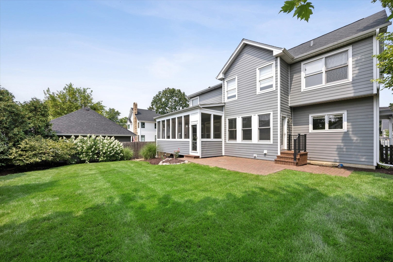 116 W Jefferson Avenue