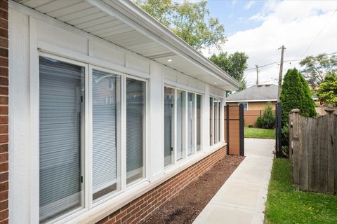 Tiny photo for 571 Byrd Road, Riverside, IL 60546 (MLS # 12594549)