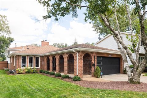 Photo of 571 Byrd Road, Riverside, IL 60546 (MLS # 12594549)