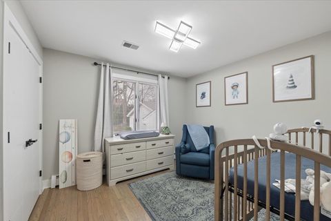 Tiny photo for 571 Byrd Road, Riverside, IL 60546 (MLS # 12594549)