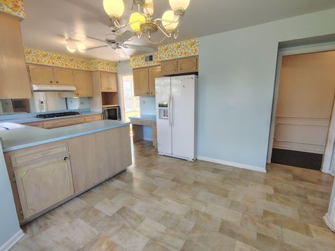 Tiny photo for Glenview, IL 60025 (MLS # 12624803)