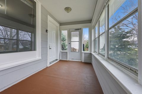 Tiny photo for 835 Oak Street, Elgin, IL 60123 (MLS # 12613007)