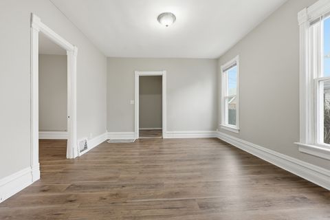 Tiny photo for 835 Oak Street, Elgin, IL 60123 (MLS # 12613007)