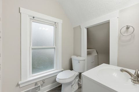 Tiny photo for 835 Oak Street, Elgin, IL 60123 (MLS # 12613007)