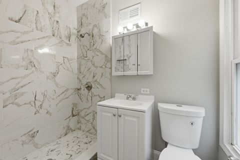 Tiny photo for 835 Oak Street, Elgin, IL 60123 (MLS # 12613007)