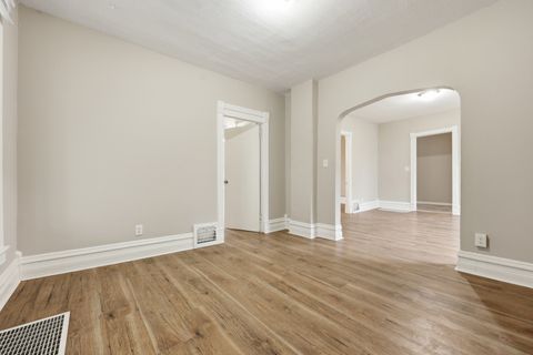 Tiny photo for 835 Oak Street, Elgin, IL 60123 (MLS # 12613007)