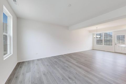 Tiny photo for 995 Celebration Drive, Aurora, IL 60504 (MLS # 12597720)