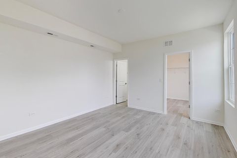 Tiny photo for 995 Celebration Drive, Aurora, IL 60504 (MLS # 12597720)