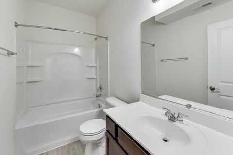 Tiny photo for 995 Celebration Drive, Aurora, IL 60504 (MLS # 12597720)