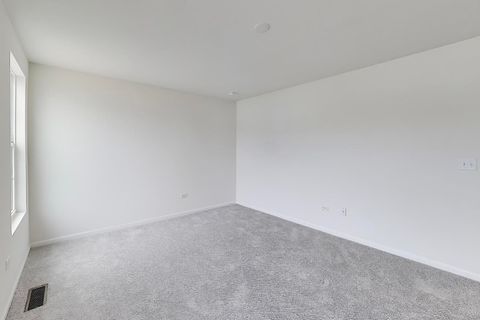 Tiny photo for 995 Celebration Drive, Aurora, IL 60504 (MLS # 12597720)