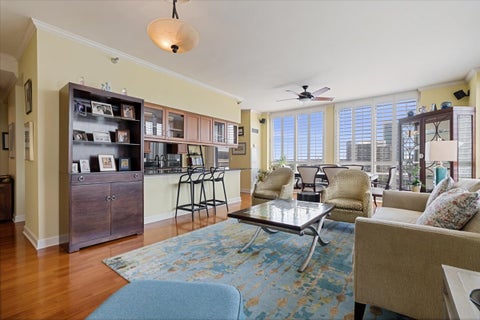 Tiny photo for 1335 S Prairie Avenue #906, Chicago, IL 60605 (MLS # 12729936)