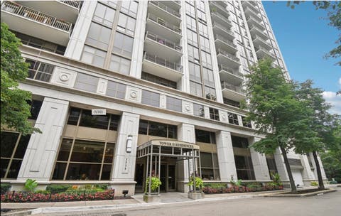 Photo of 1335 S Prairie Avenue #906, Chicago, IL 60605 (MLS # 12729936)