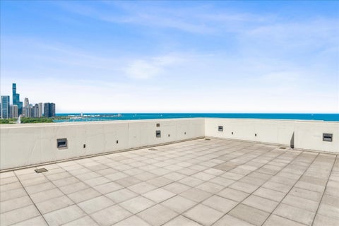 Tiny photo for 1335 S Prairie Avenue #906, Chicago, IL 60605 (MLS # 12729936)