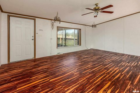 Tiny photo for 14809 Sulphur Springs Road, Creal Springs, IL 62922 (MLS # QC4269902)