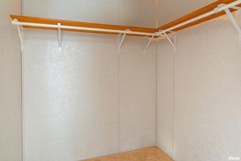 Tiny photo for 14809 Sulphur Springs Road, Creal Springs, IL 62922 (MLS # QC4269902)