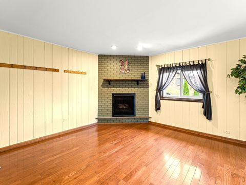 Tiny photo for 10926 Circle Court, Palos Hills, IL 60465 (MLS # 12556463)