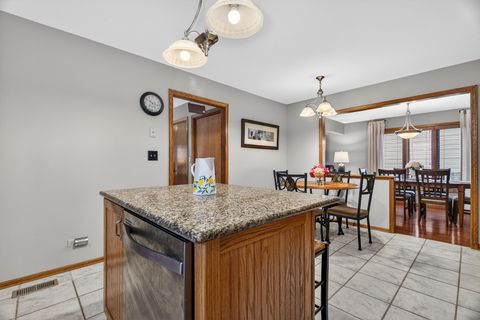 Tiny photo for Downers Grove, IL 60516 (MLS # 12534973)