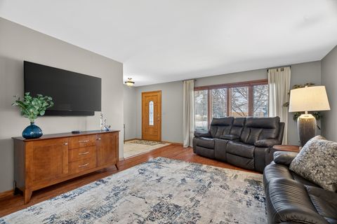 Tiny photo for Downers Grove, IL 60516 (MLS # 12534973)