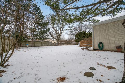 Tiny photo for Downers Grove, IL 60516 (MLS # 12534973)