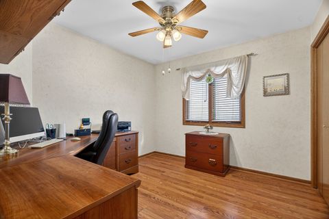 Tiny photo for Downers Grove, IL 60516 (MLS # 12534973)