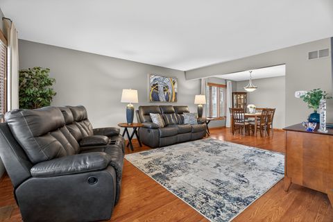 Tiny photo for Downers Grove, IL 60516 (MLS # 12534973)