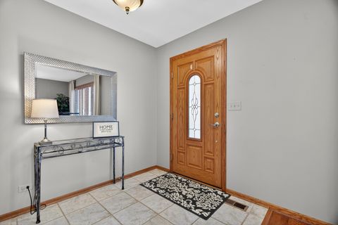 Tiny photo for Downers Grove, IL 60516 (MLS # 12534973)