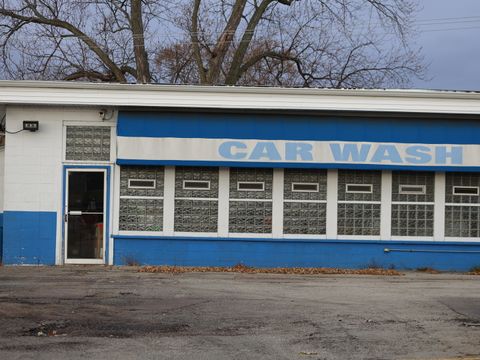 1340-1350 Lewis Avenue Waukegan IL 60085