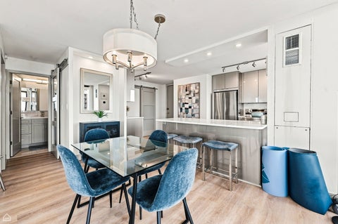 Tiny photo for 1660 N La Salle Drive #3911, Chicago, IL 60614 (MLS # 12732265)