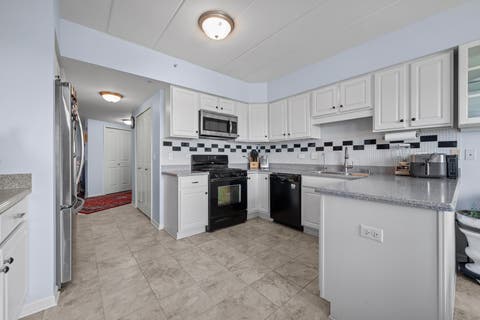 Tiny photo for 8515 Woodward Avenue #303, Woodridge, IL 60517 (MLS # 12719066)