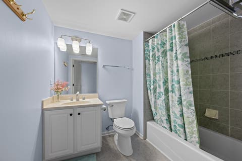 Tiny photo for 8515 Woodward Avenue #303, Woodridge, IL 60517 (MLS # 12719066)