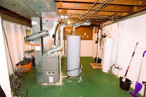 Tiny photo for 945 W 187th Street, Homewood, IL 60430 (MLS # 12535589)