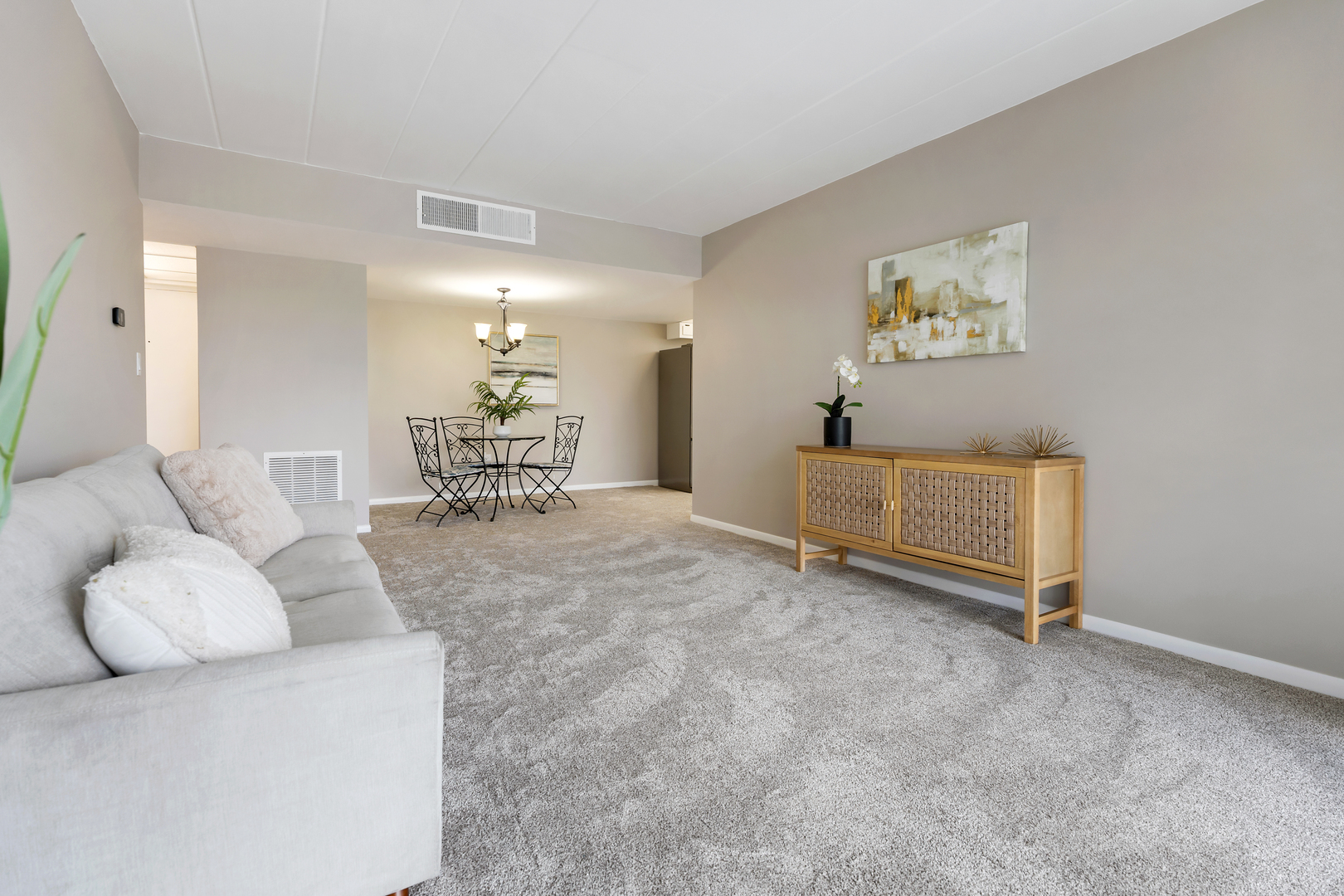 2900 Maple Avenue 17E