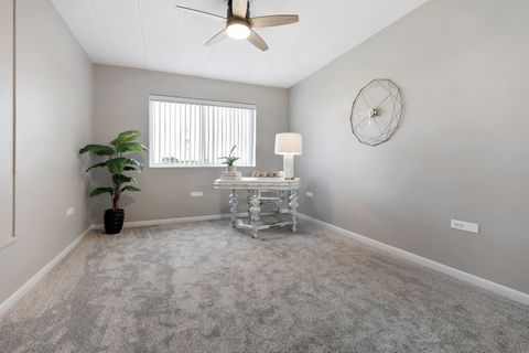 Tiny photo for 2900 Maple Avenue #17E, Downers Grove, IL 60515 (MLS # 12440471)