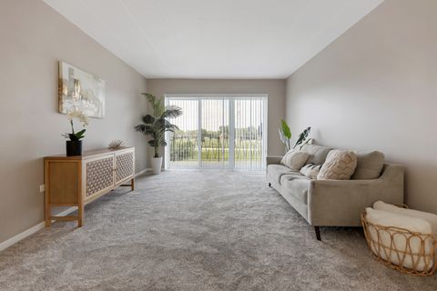 Tiny photo for 2900 Maple Avenue #17E, Downers Grove, IL 60515 (MLS # 12440471)