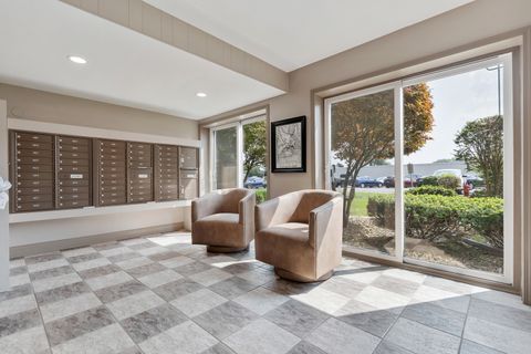 Tiny photo for 2900 Maple Avenue #17E, Downers Grove, IL 60515 (MLS # 12440471)