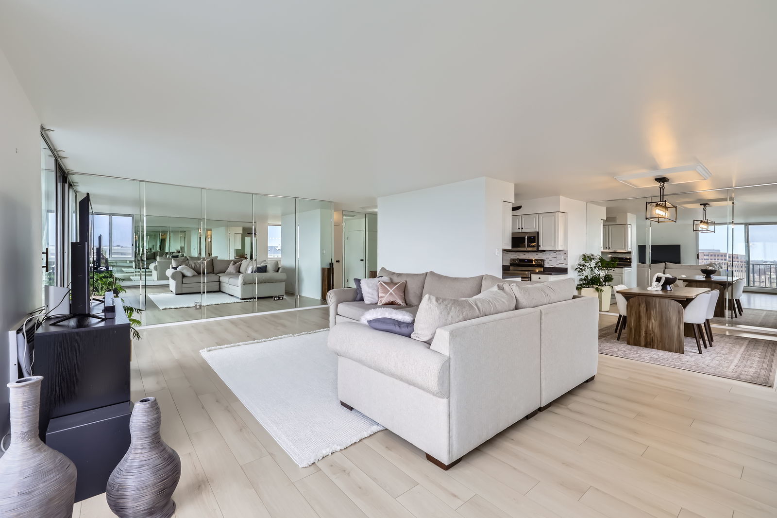 40 N Tower Road 8G