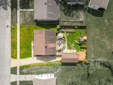 Tiny photo for 1270 W Staver Street, Freeport, IL 61032 (MLS # 12640994)