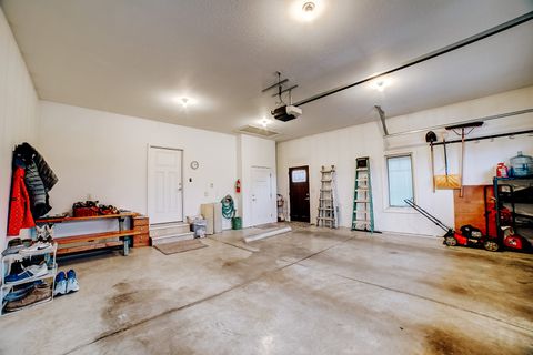 Tiny photo for 558 E Martin Avenue, Watseka, IL 60970 (MLS # 12535082)