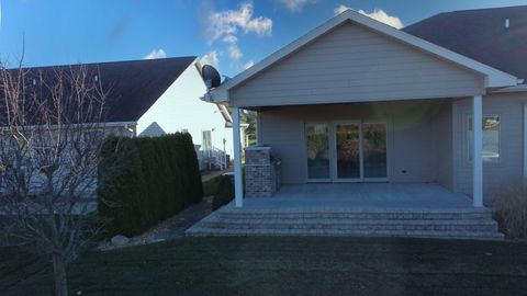 Tiny photo for 558 E Martin Avenue, Watseka, IL 60970 (MLS # 12535082)