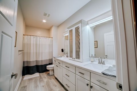 Tiny photo for 558 E Martin Avenue, Watseka, IL 60970 (MLS # 12535082)