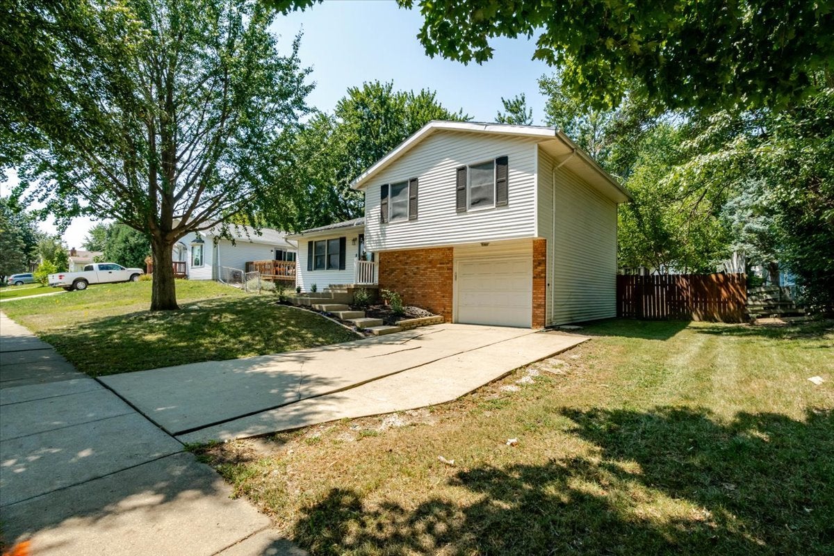 1216 N Hershey Road