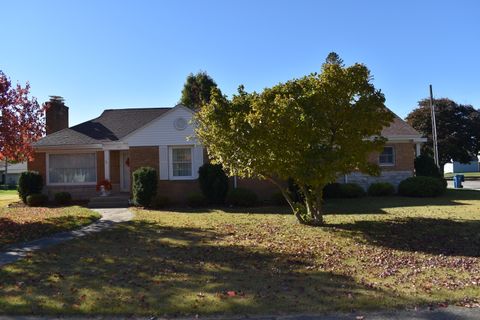 Photo of 501 S Main Street, Flanagan, IL 61740 (MLS # 12510166)