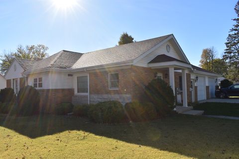 Tiny photo for 501 S Main Street, Flanagan, IL 61740 (MLS # 12510166)